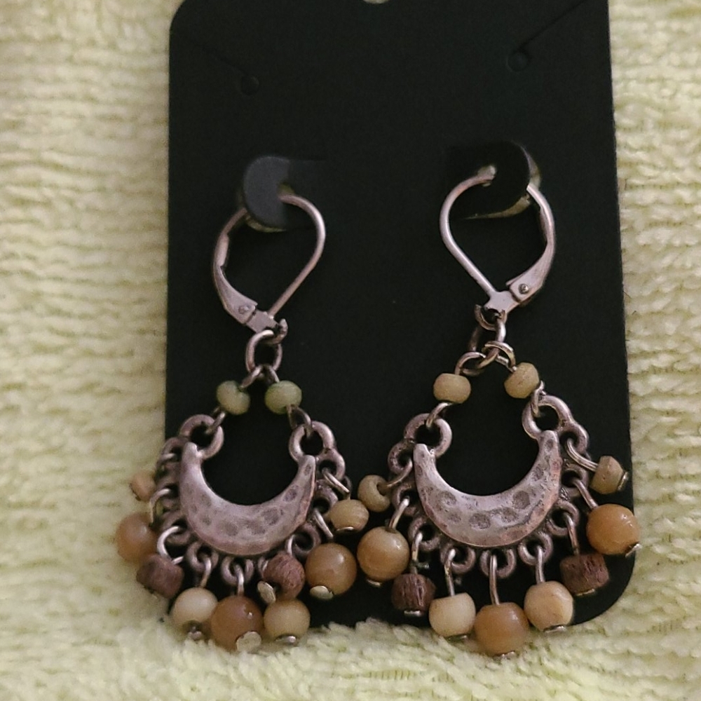 Beutiful dangle earrings